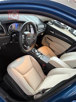 کرایسلەر 300